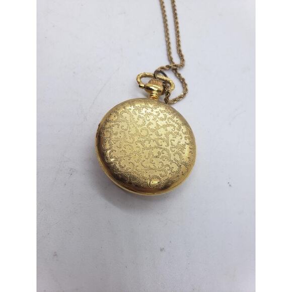 Vintage Gold Tone Pocket Watch Pendant Necklace Beach Sand Real Shells Ocean Art - Picture 16 of 16